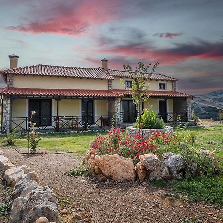 Chalet Renata 1 Livadi Arachovas Kalivia  Luaran gambar