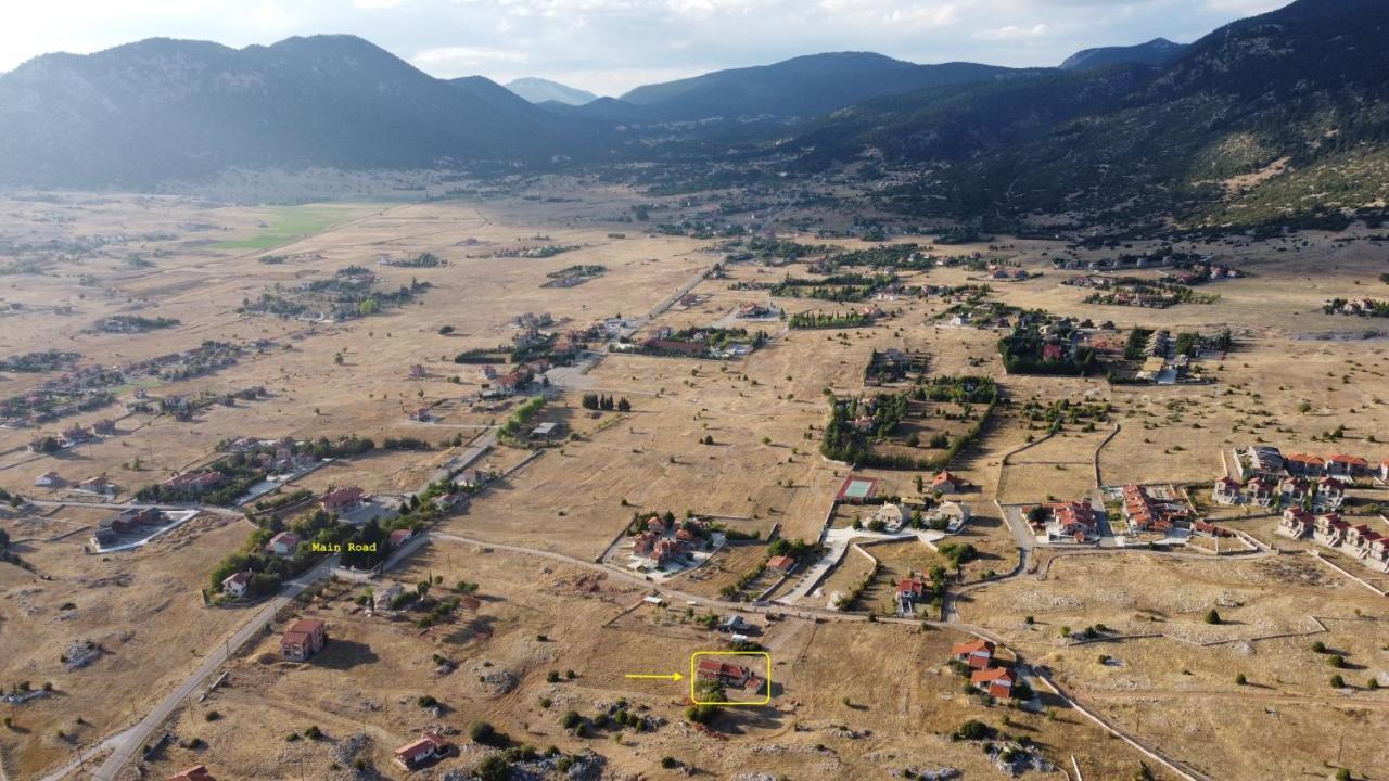 Chalet Renata 1 Livadi Arachovas Kalivia  Luaran gambar